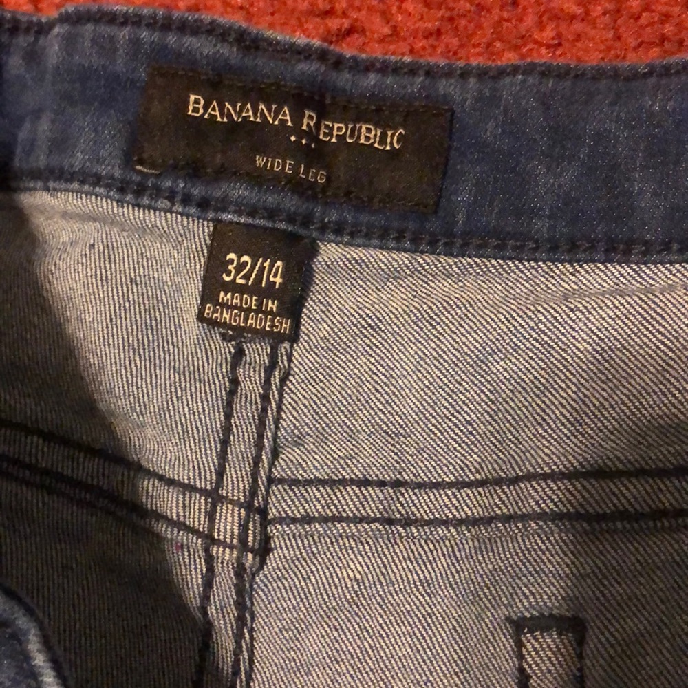 Jeans - Picture 2 of 3